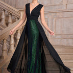 S / Black