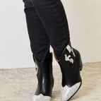 Black / 6