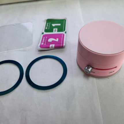 Foldable Magnetic Vacuum Car Phone Holder Foldable Suction Cup With Suction Cup Hands-Free Navigation For Smart Phone