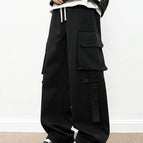 Black / M