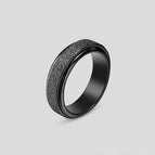 11 / Black